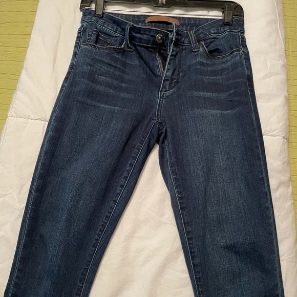 Used once - Picture 1 of 3